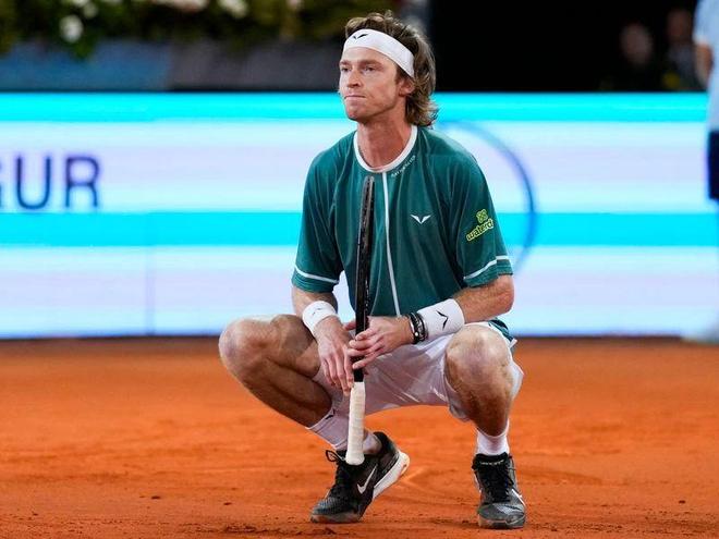 慢半拍就会 慢半拍就会