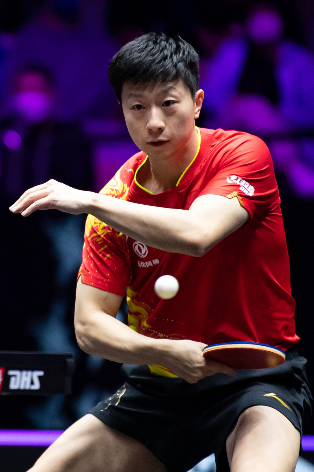 推向舆论 推向舆论