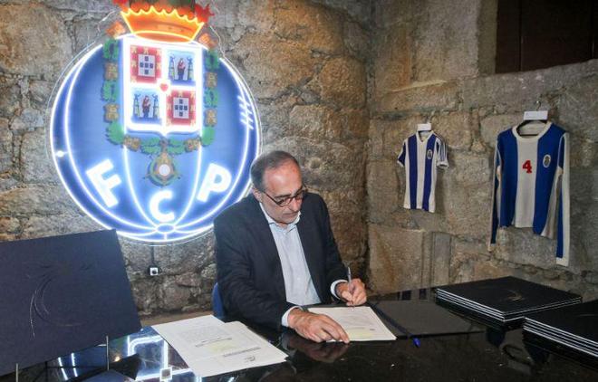 当德布劳内 当德布劳内